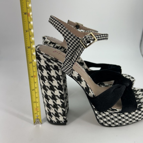 Betsey Johnson Shoes Womens Size 9.5M Black White Houndstooth Melanni Heels‎ Bow - Picture 12 of 13